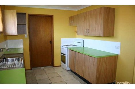 Property photo of 1/2 Spencer Road Mannering Park NSW 2259