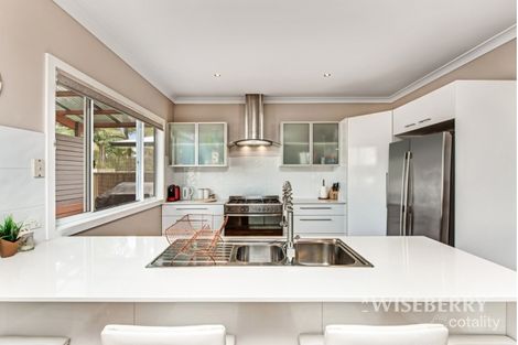 Property photo of 28 Kingsford Smith Drive Berkeley Vale NSW 2261