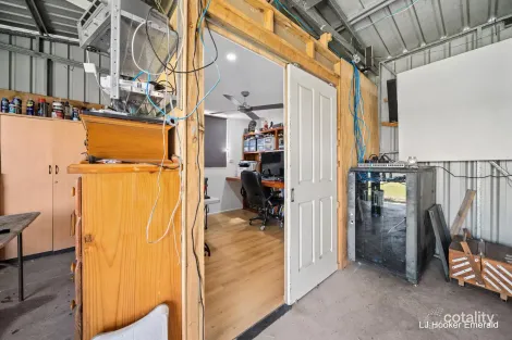 Property photo of 13 Wright Street Emerald QLD 4720
