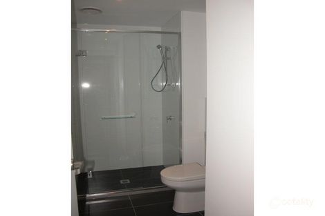Property photo of 2403/7 Katherine Place Melbourne VIC 3000