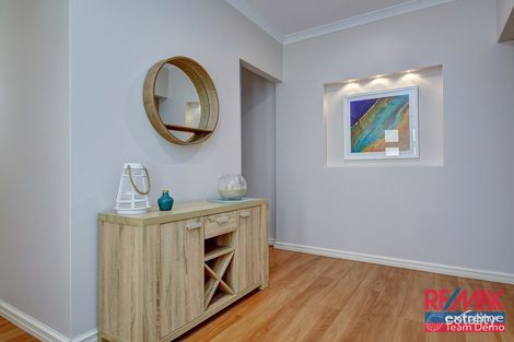 Property photo of 9 Oriole Way Tapping WA 6065