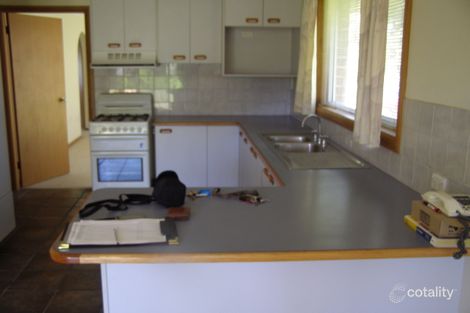Property photo of 15 Pioneer Place Orange NSW 2800