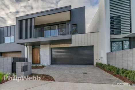 Property photo of 2 Fleur Lane Doncaster VIC 3108