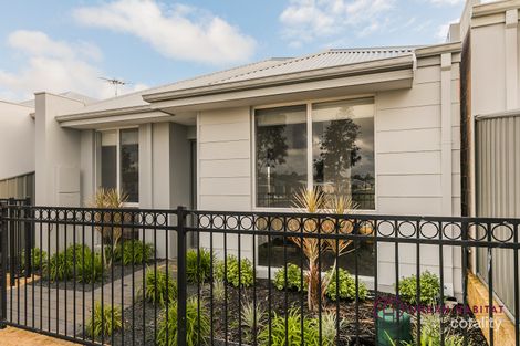 Property photo of 371 Lambeth Circle Wellard WA 6170