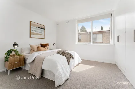 Property photo of 12/3A Hughenden Road St Kilda East VIC 3183