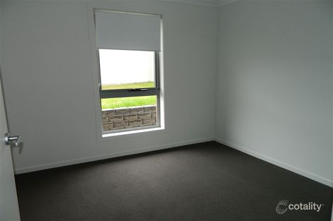 Property photo of 9/20-22 Gatenby Drive Miandetta TAS 7310