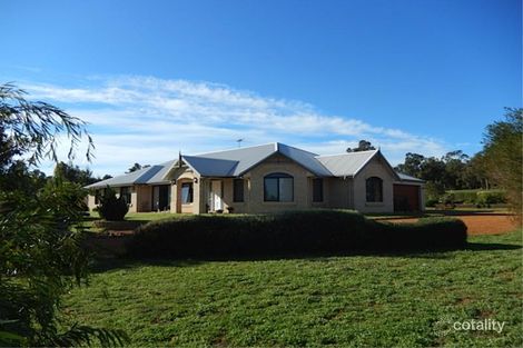 240 Santa Gertrudis Dr, Lower Chittering, WA 6084