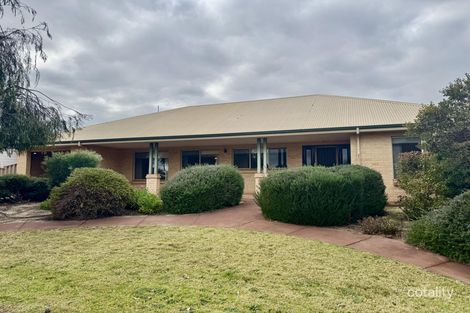 11 Kirkwood St, Corrigin, WA 6375