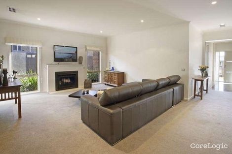 Property photo of 10 Prior Road Malvern East VIC 3145