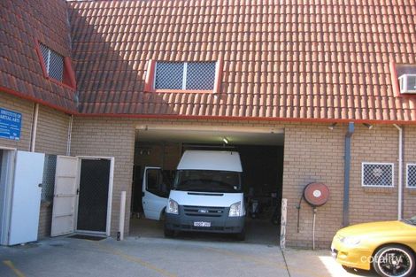 2/17 Canham Way, Greenwood, WA 6024