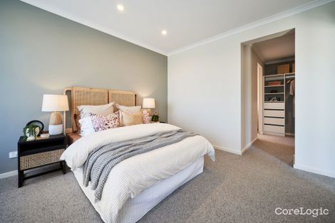 Property photo of 9 Frome Way Donnybrook VIC 3064
