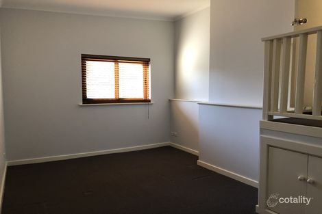 Property photo of 25 Queenscliffe Road Doubleview WA 6018