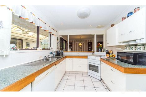 Property photo of 4/31 Thrush Avenue Paradise Point QLD 4216