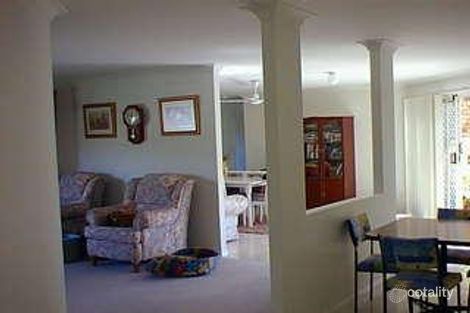 Property photo of 2 Baumea Court Elanora QLD 4221