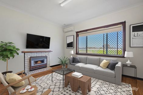 26 Hands Ave, Carey Park, WA 6230