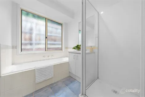 Property photo of 31 Terama Crescent Bayswater VIC 3153