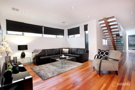 Property photo of 7 Kensington Street Caroline Springs VIC 3023