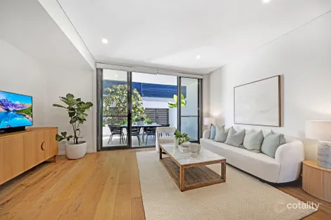 Property photo of 2/15 College Crescent St Ives NSW 2075