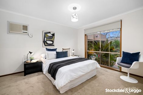 Property photo of 14 Glencara Close Westmeadows VIC 3049