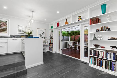 Property photo of 2/26 The Corso Parkdale VIC 3195