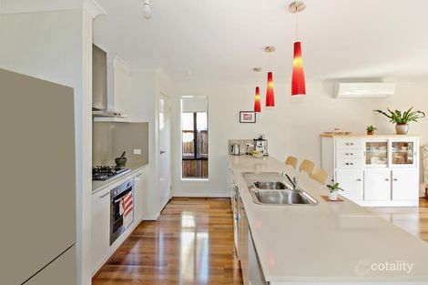 Property photo of 19 Rise Avenue Armstrong Creek VIC 3217