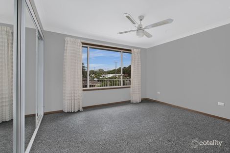 Property photo of 2/68 Ocean Beach Road Woy Woy NSW 2256