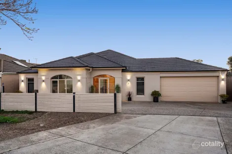 31 Forest Glade Way, Caroline Springs, VIC 3023