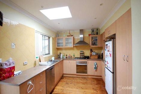 Property photo of 18 Flinders Avenue Molendinar QLD 4214