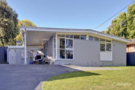 Property photo of 76 Warriewood Road Warriewood NSW 2102