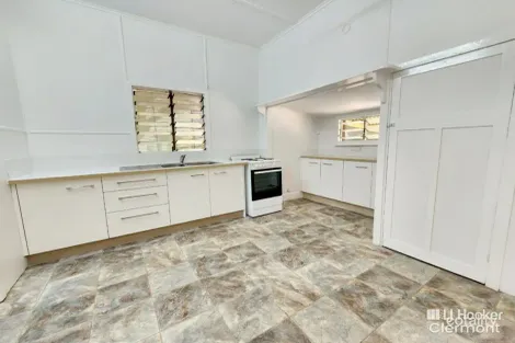 Property photo of 82 Herschel Street Clermont QLD 4721