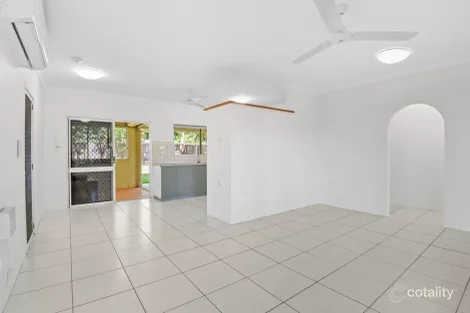 Property photo of 7 McCann Close Edmonton QLD 4869