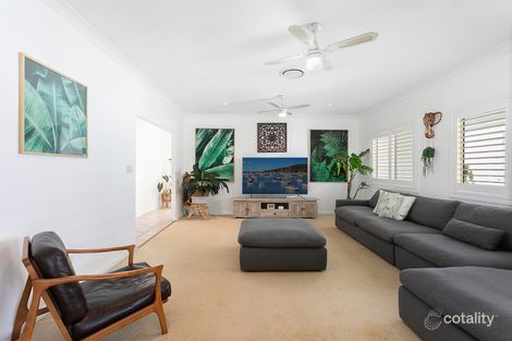 Property photo of 10 Black Swan Street Berkeley Vale NSW 2261