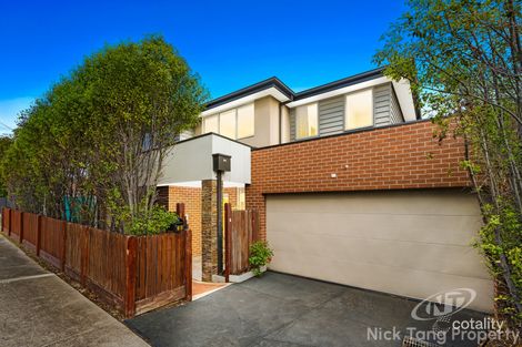 1A DOUGLAS AVE, BOX HILL SOUTH, VIC 3128