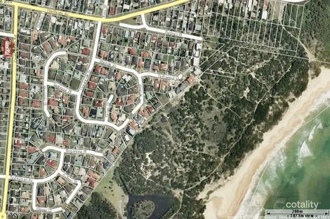 Property photo of 2 Caves Beach Road Caves Beach NSW 2281