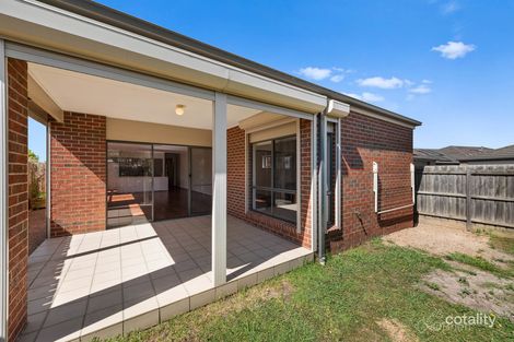 Property photo of 82 Springhill Drive Cranbourne VIC 3977
