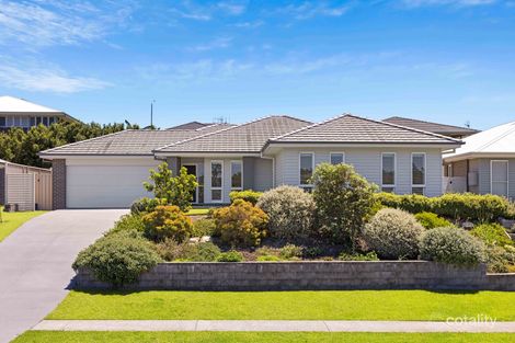 22 Homedale Rd, Kew, NSW 2439