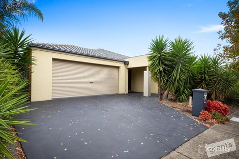 54 Kosta Boda Bvd, Pakenham, VIC 3810
