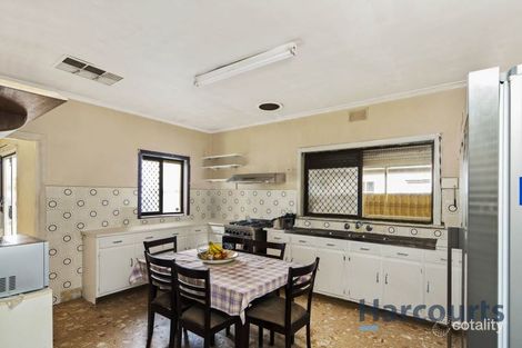 Property photo of 33 Bedford Street Airport West VIC 3042