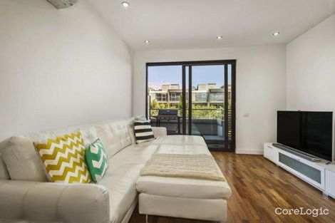 Property photo of 16 Leven Avenue Docklands VIC 3008