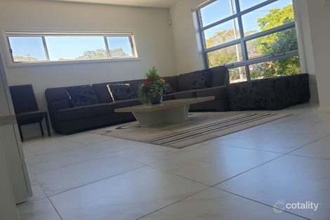 Property photo of 10A Pamela Place Girraween NSW 2145