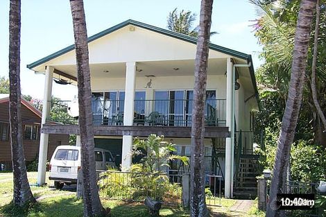 Property photo of 221 O'Shea Esplanade Machans Beach QLD 4878