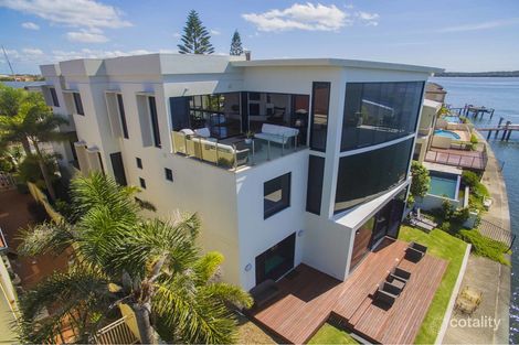 21 King Arthurs Ct, Paradise Point, QLD 4216