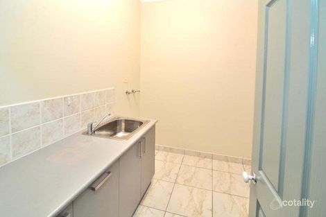 Property photo of 20 Golden Way Albury NSW 2640