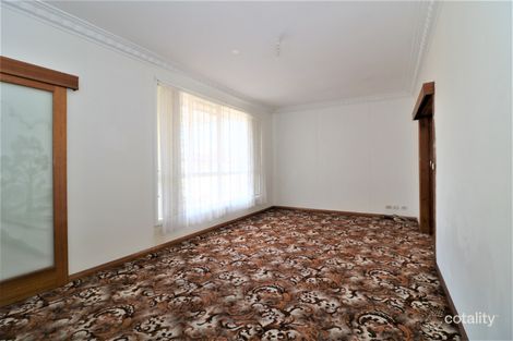 Property photo of 10 Libau Avenue Bell Park VIC 3215
