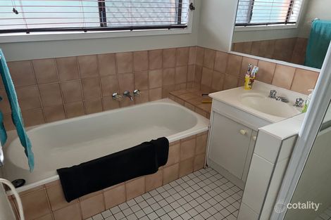 Property photo of 13/13-25 Cannington Place Helensvale QLD 4212