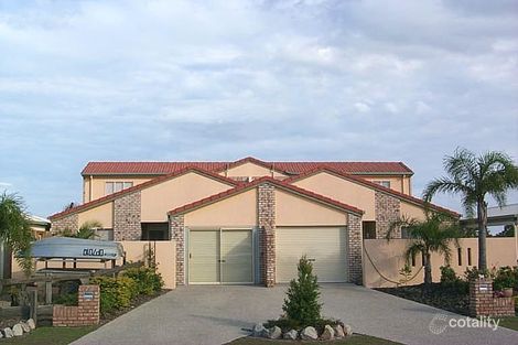 Property photo of 33 Bowsprit Crescent Banksia Beach QLD 4507