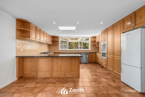 Property photo of 4 Winnette Court Ringwood VIC 3134