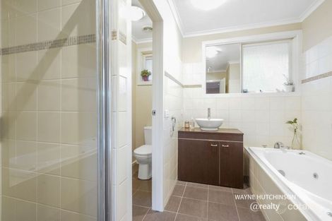 Property photo of 3 Bambara Court Greensborough VIC 3088