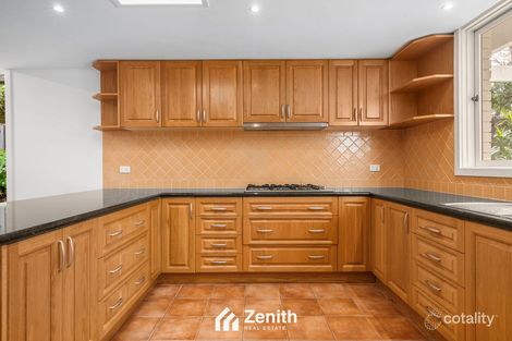 Property photo of 4 Winnette Court Ringwood VIC 3134