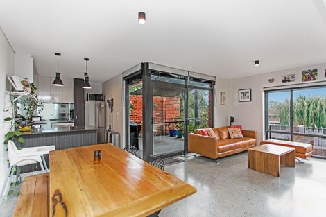 Property photo of 2/41 Ninth Avenue Maylands WA 6051